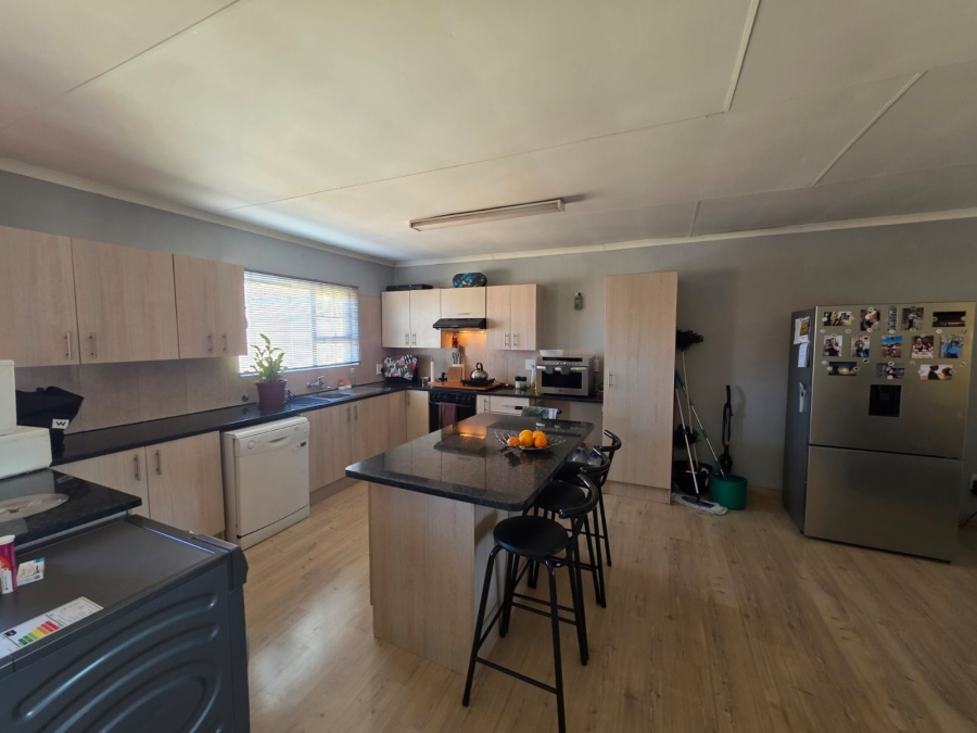 3 Bedroom Property for Sale in Vaalpark Free State